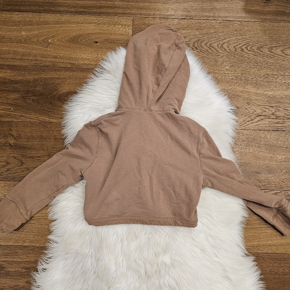 Vintage Brown Hooded Jacket and Green Tie-Front Top - Picture 14 of 14